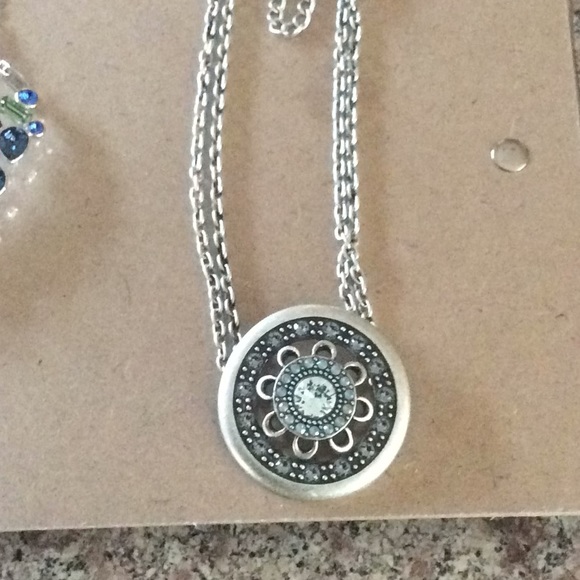 Swarovski - Picture 2 of 2